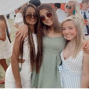 Meet your Posher, Callie